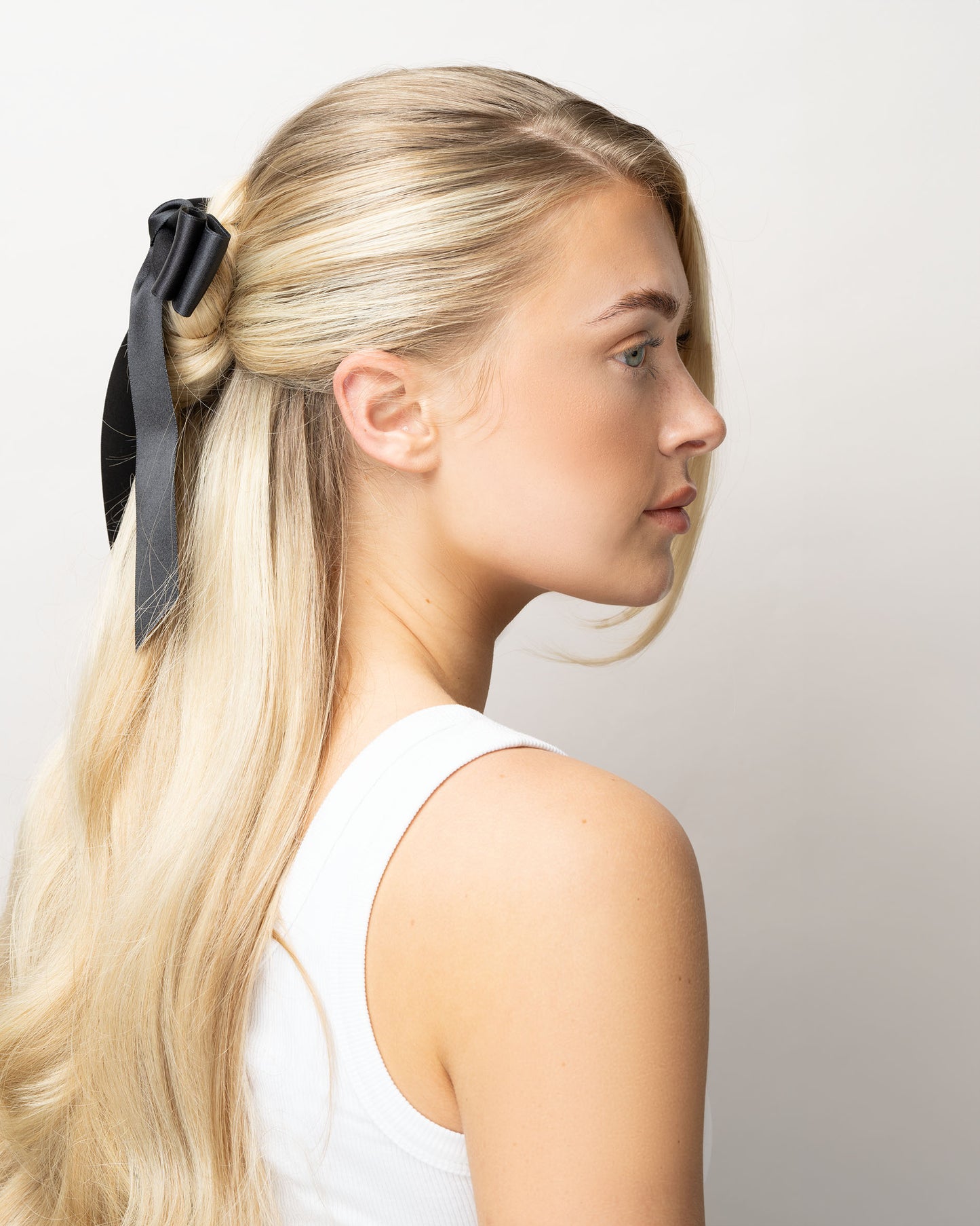 52 56 529 Brushworks Satin Hair Bow Duo Red & Black MS (3).jpg