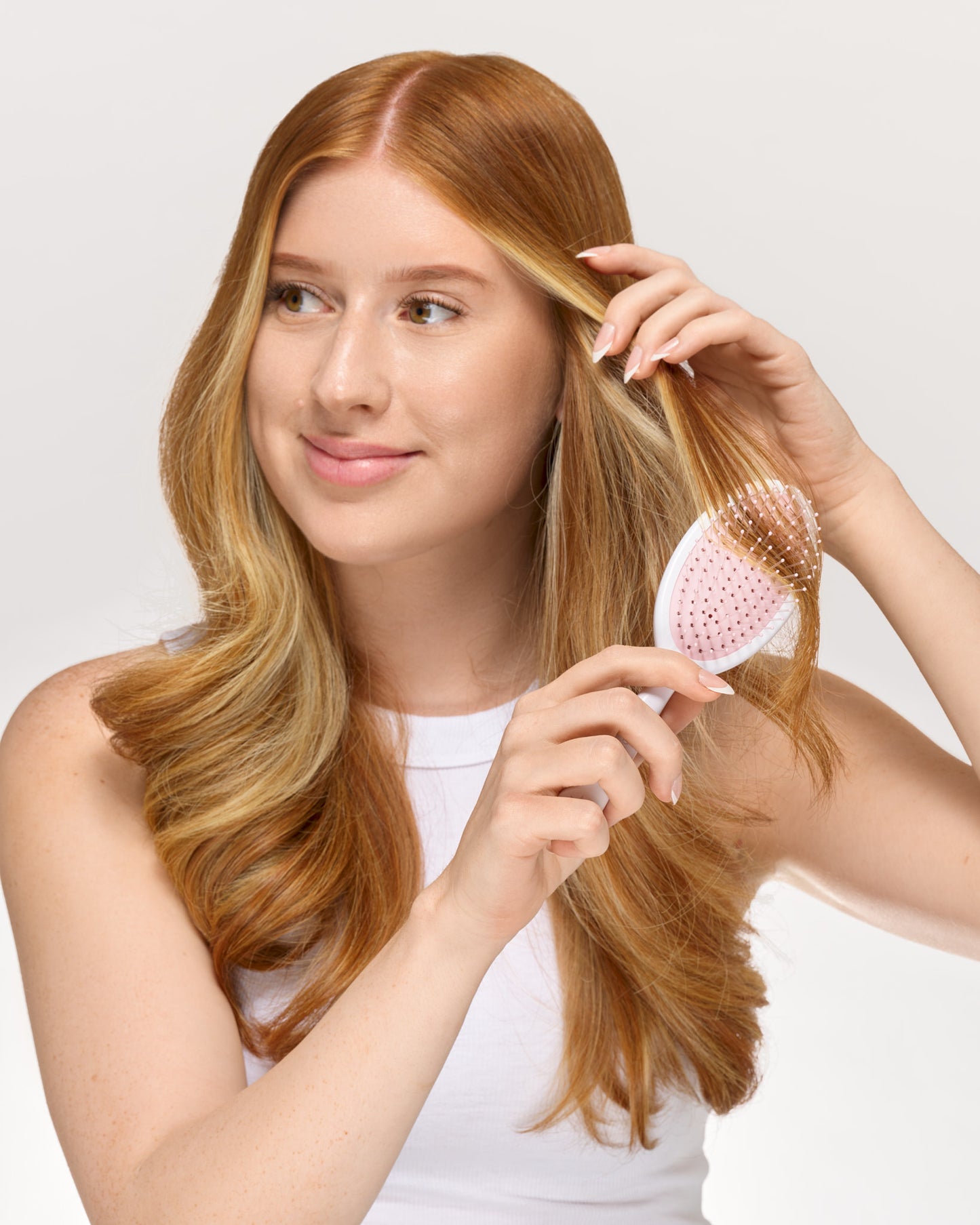 52 56 568 Brushworks Travel Detangling Hair Brush MS (2).jpg