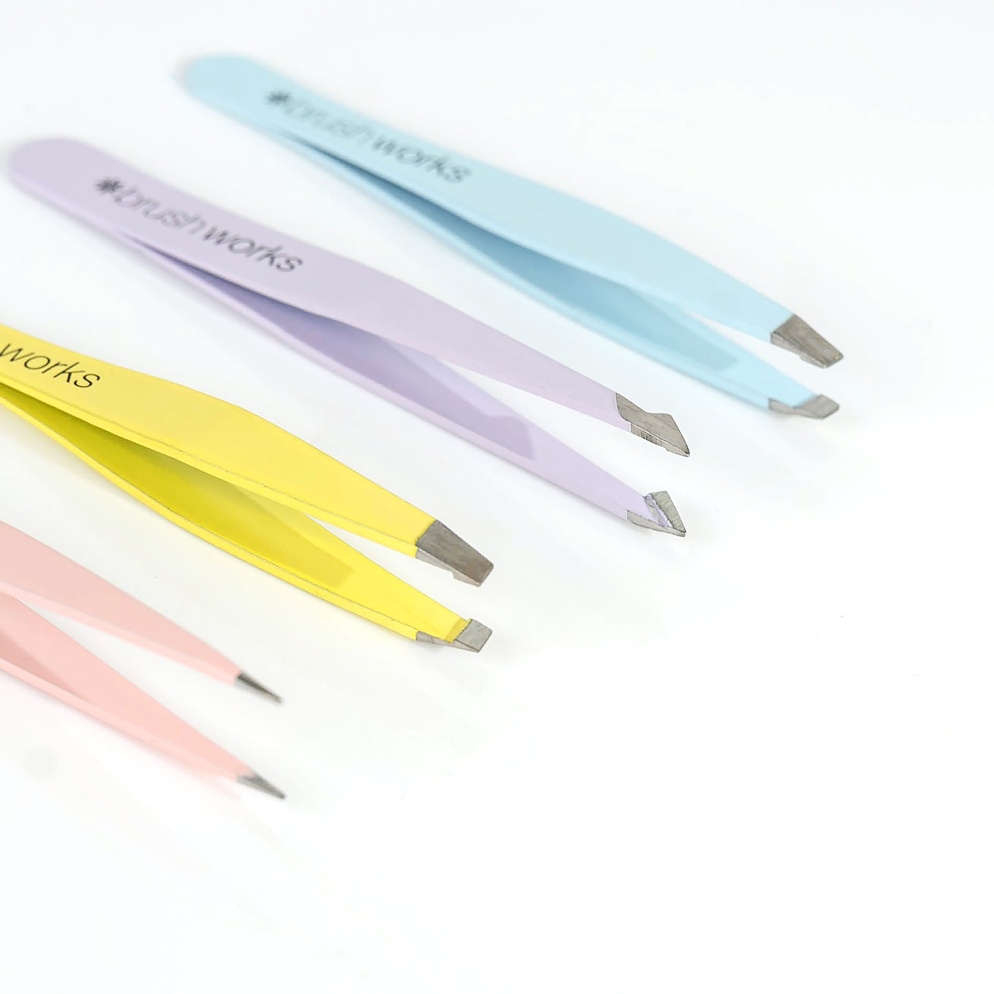 52 56 015 Brushworks Combination Tweezer Set - Mixed OOP (2).jpg