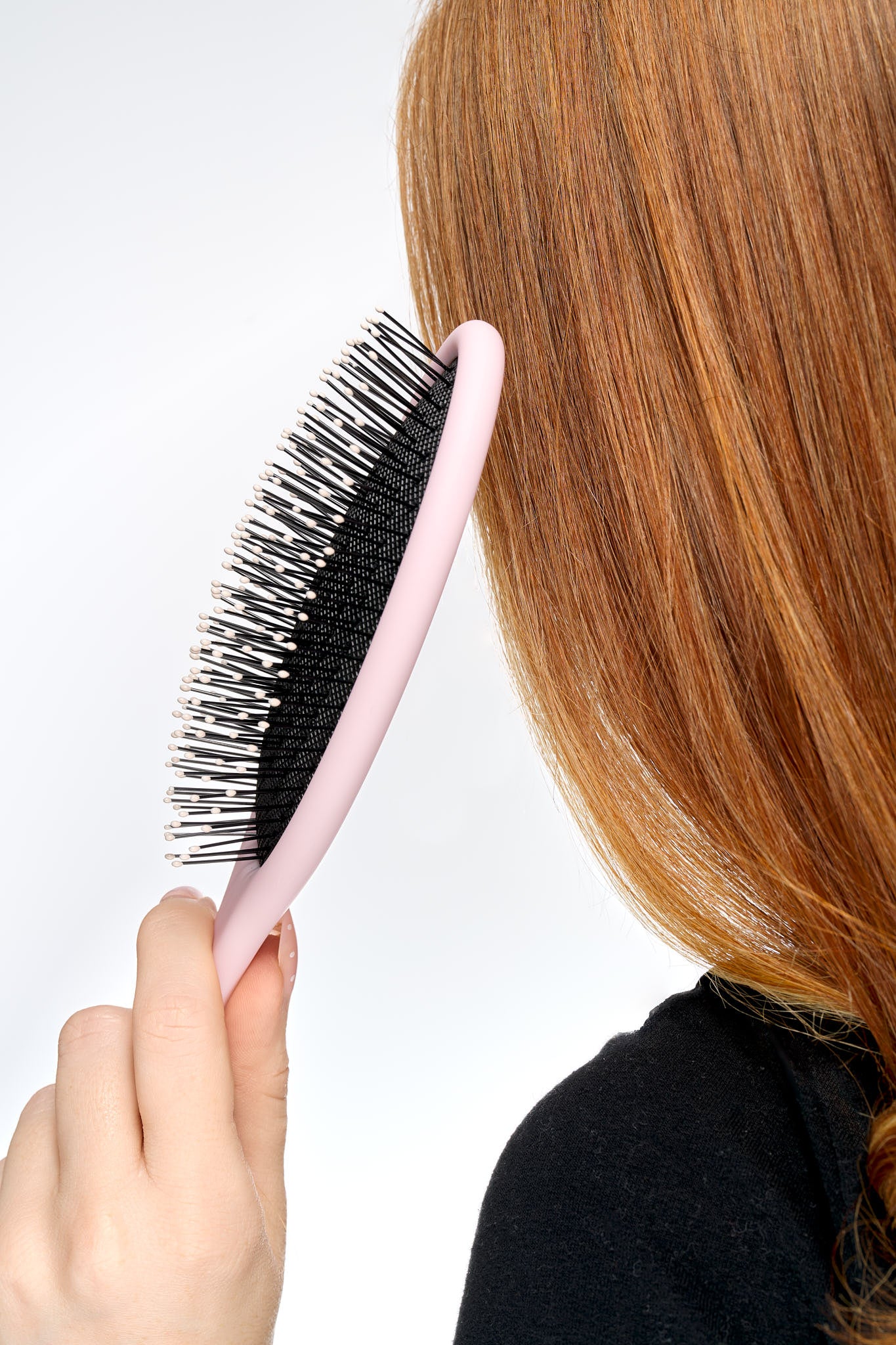 52 56 051 Brushworks Oval Detangling Brush - Pink MS (2).jpg