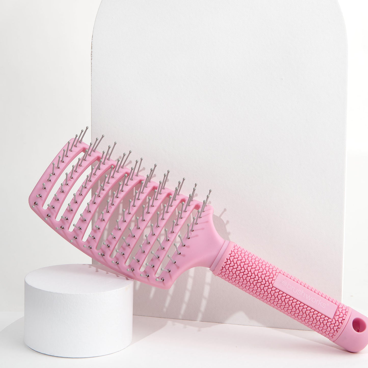 52 56 126 Brushworks Blow Dry Paddle Brush OOP (2).jpg