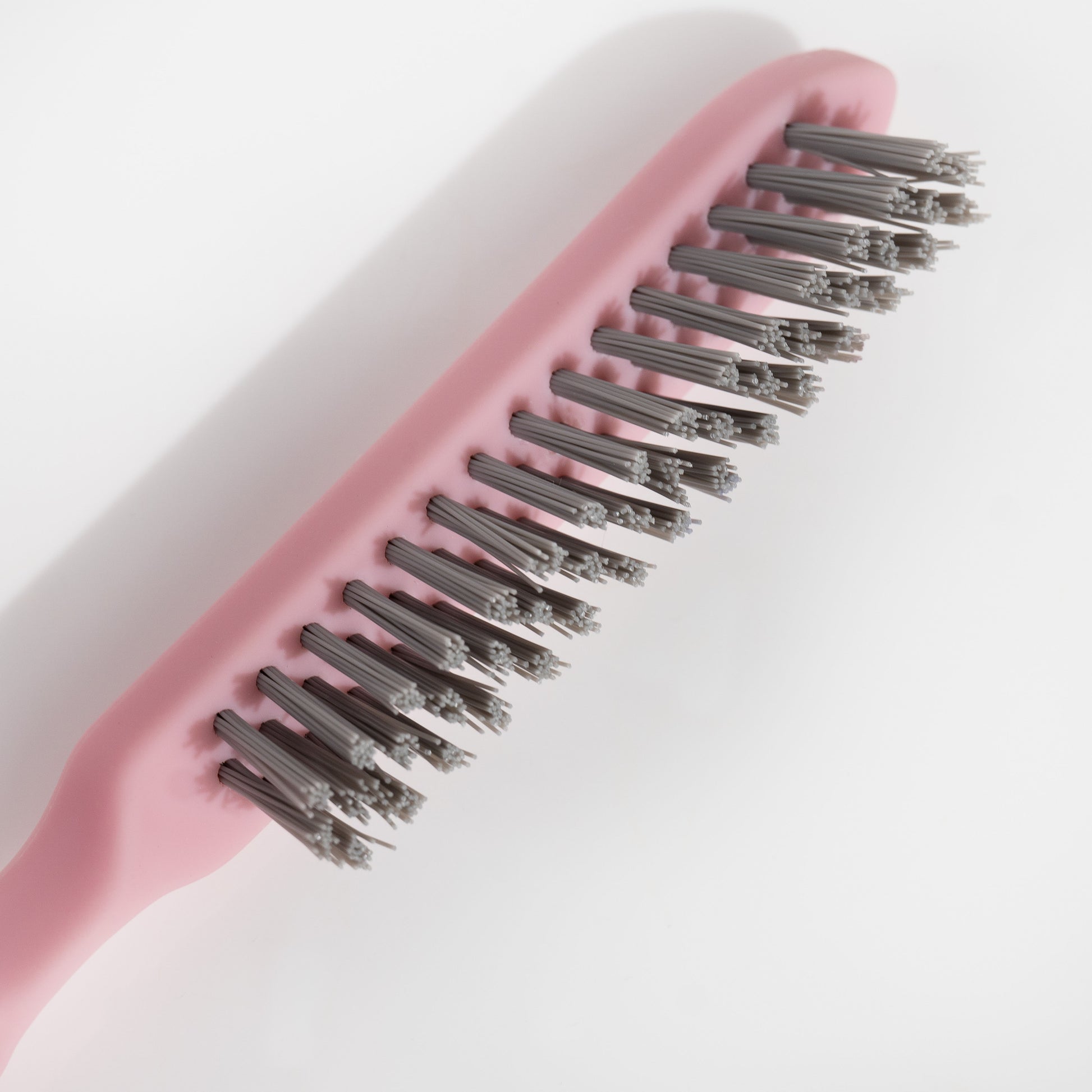 52 56 129 Brushworks Back Comb Brush OOP (3).jpg