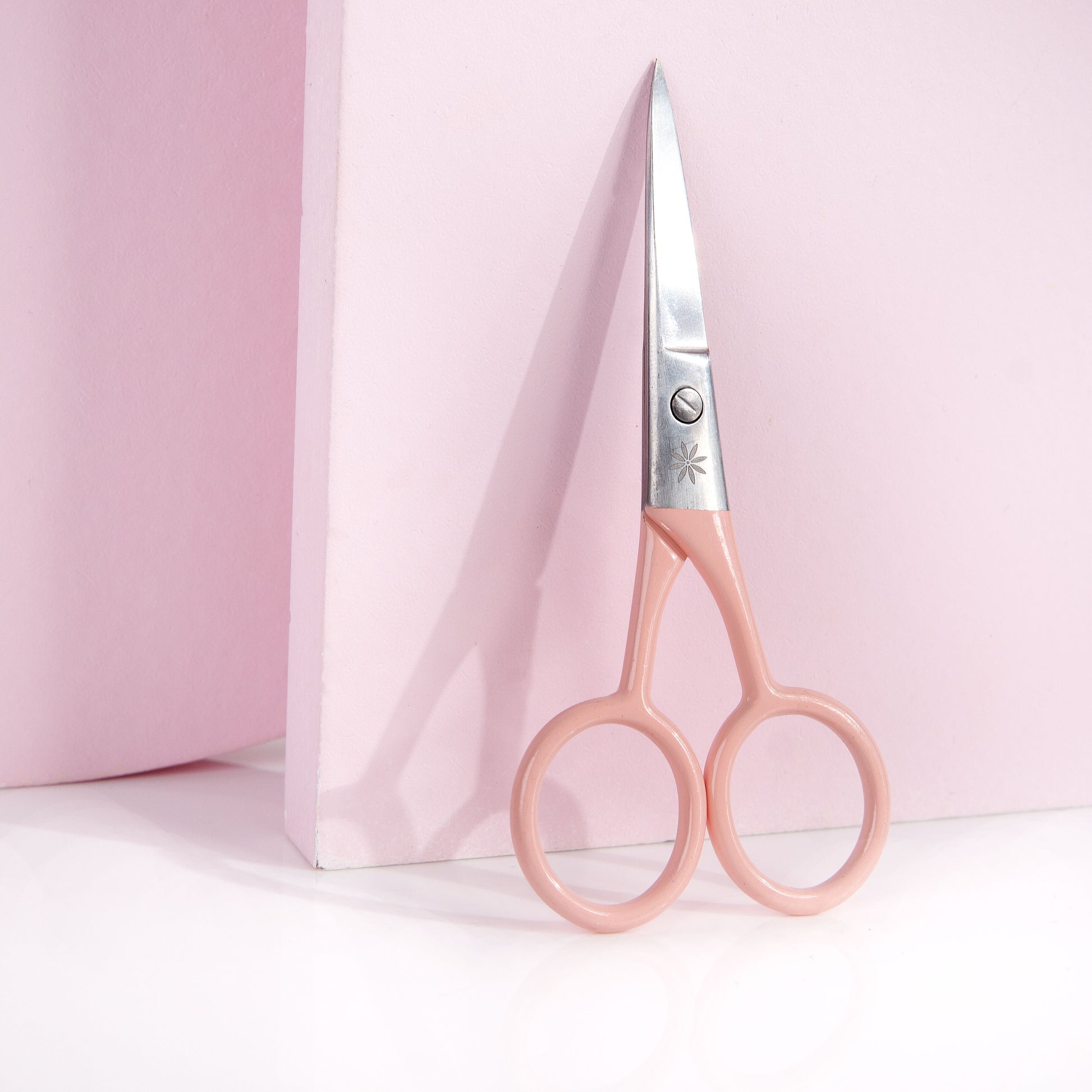 52 56 253 Brushworks Precision Manicure Scissors OOP (1).jpg