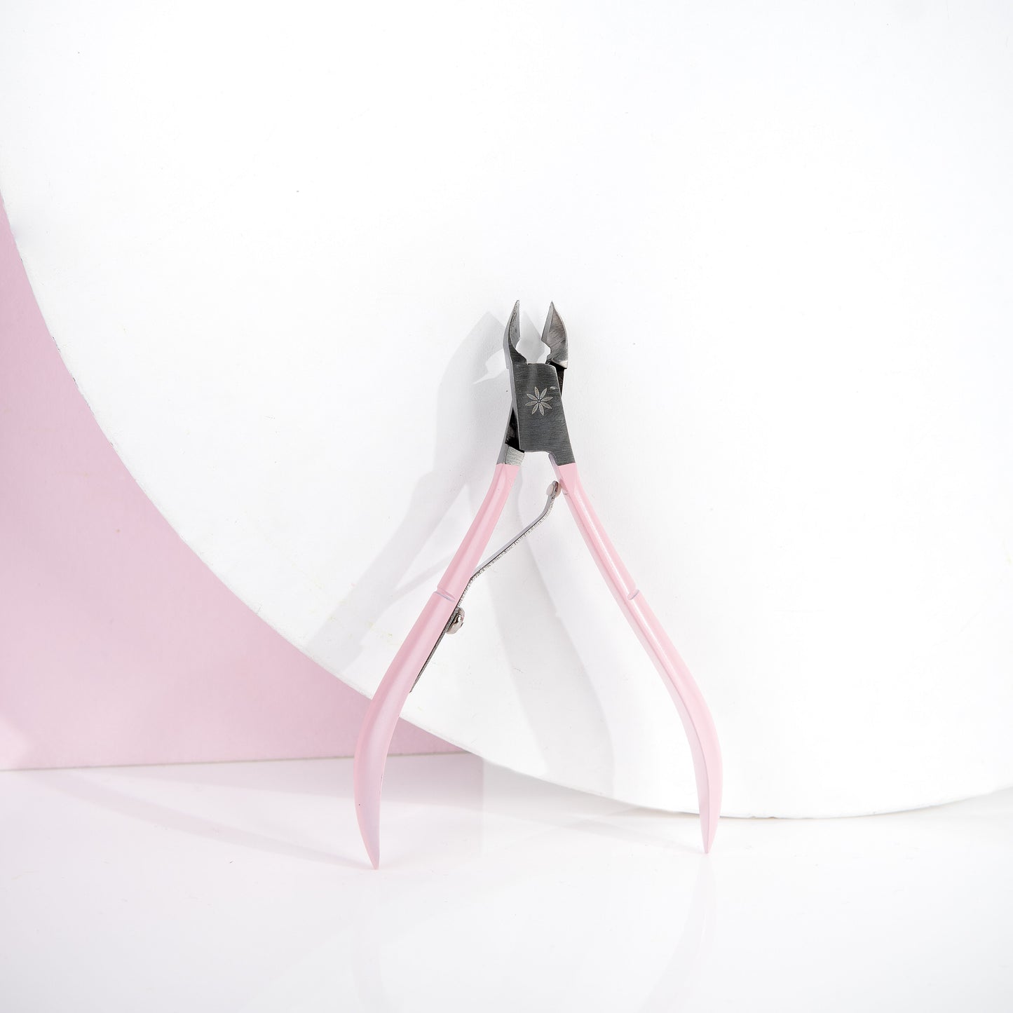 52 56 254 Brushworks Cuticle Nippers OOP (1).jpg