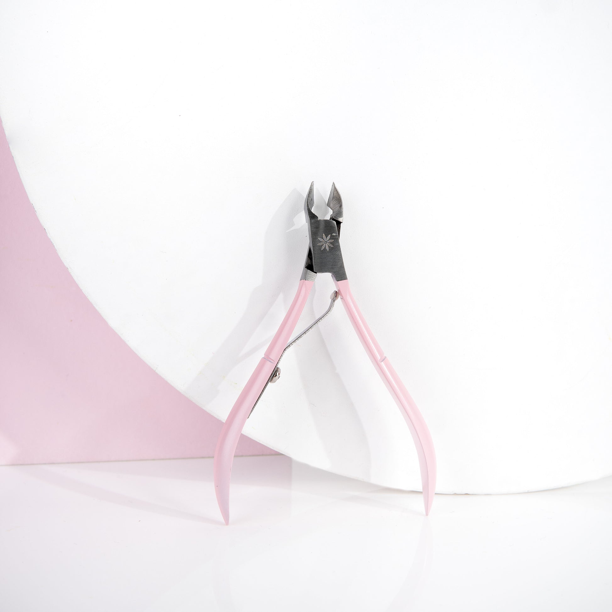 52 56 254 Brushworks Cuticle Nippers OOP (1).jpg