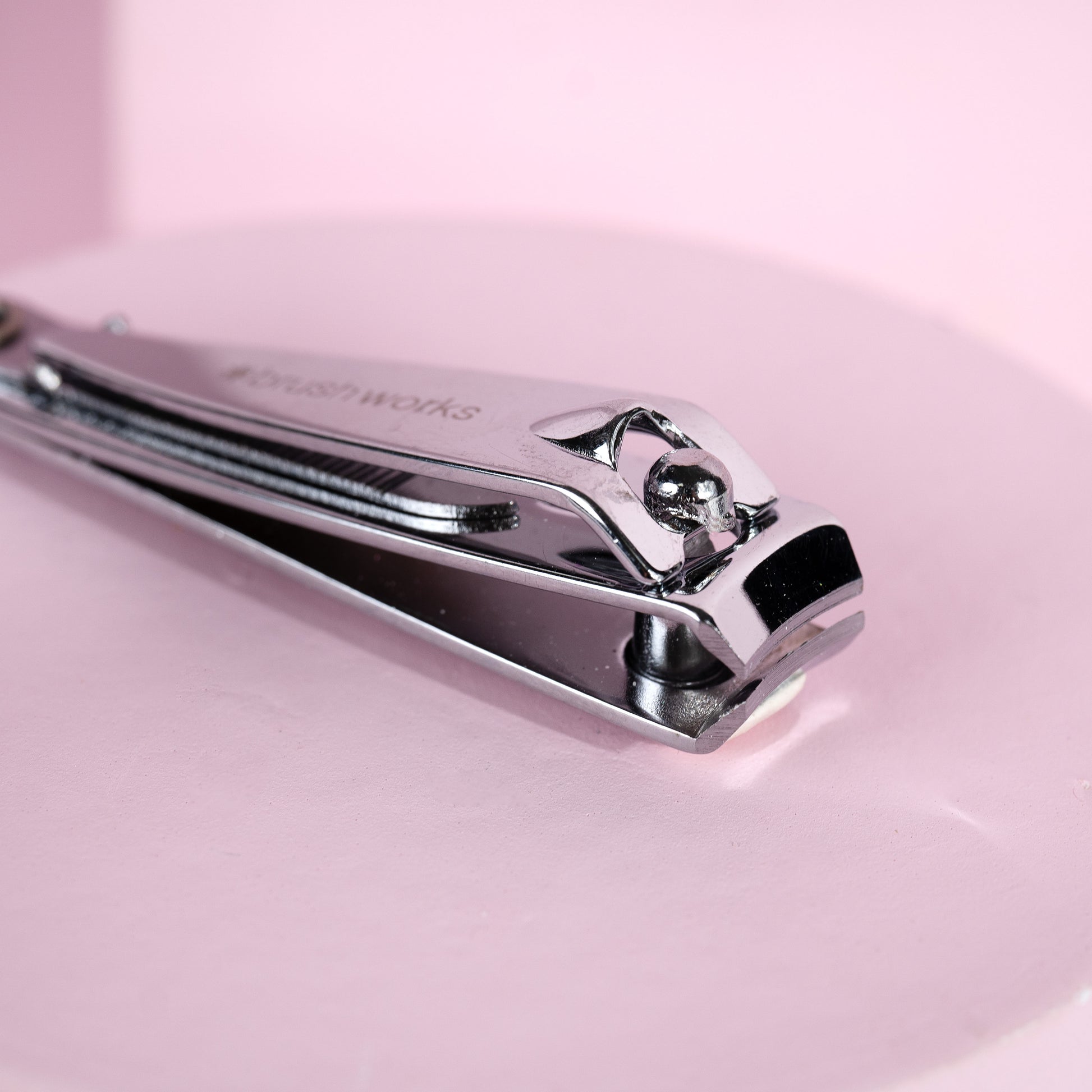 52 56 255 Brushworks Nail Clipper OOP (2).jpg