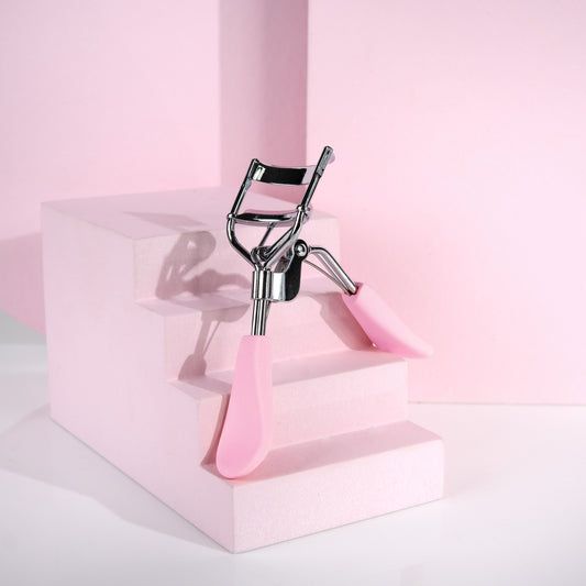 52 56 264 Brushworks Eyelash Curler- Pink OOP (2).jpg