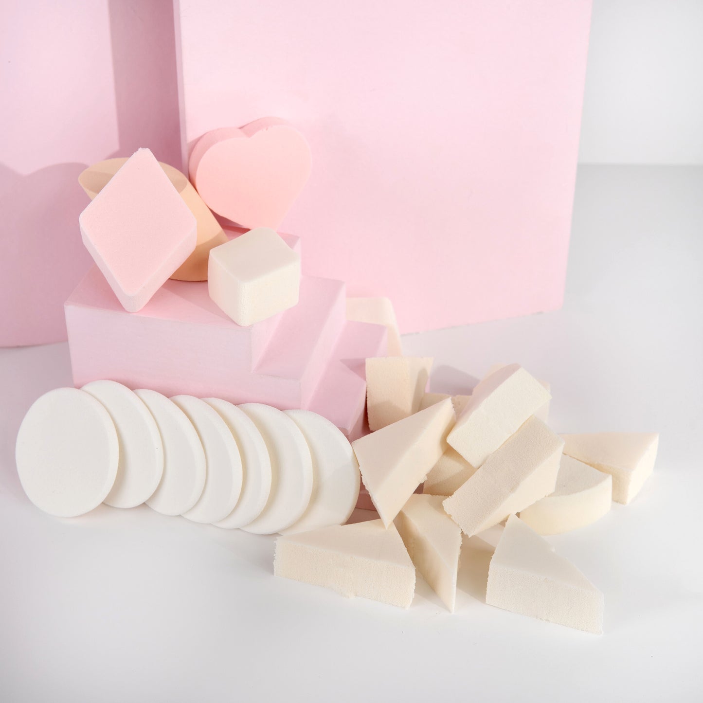 52 56 273 Brushworks Assorted Makeup Sponges OOP (1).jpg