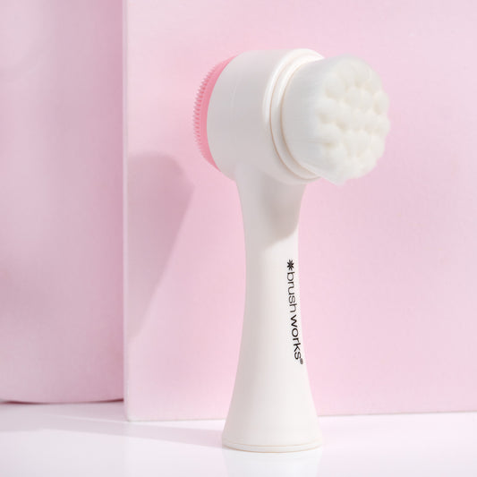 52 56 298 Brushworks Facial Cleansing Brush OOP (1).jpg