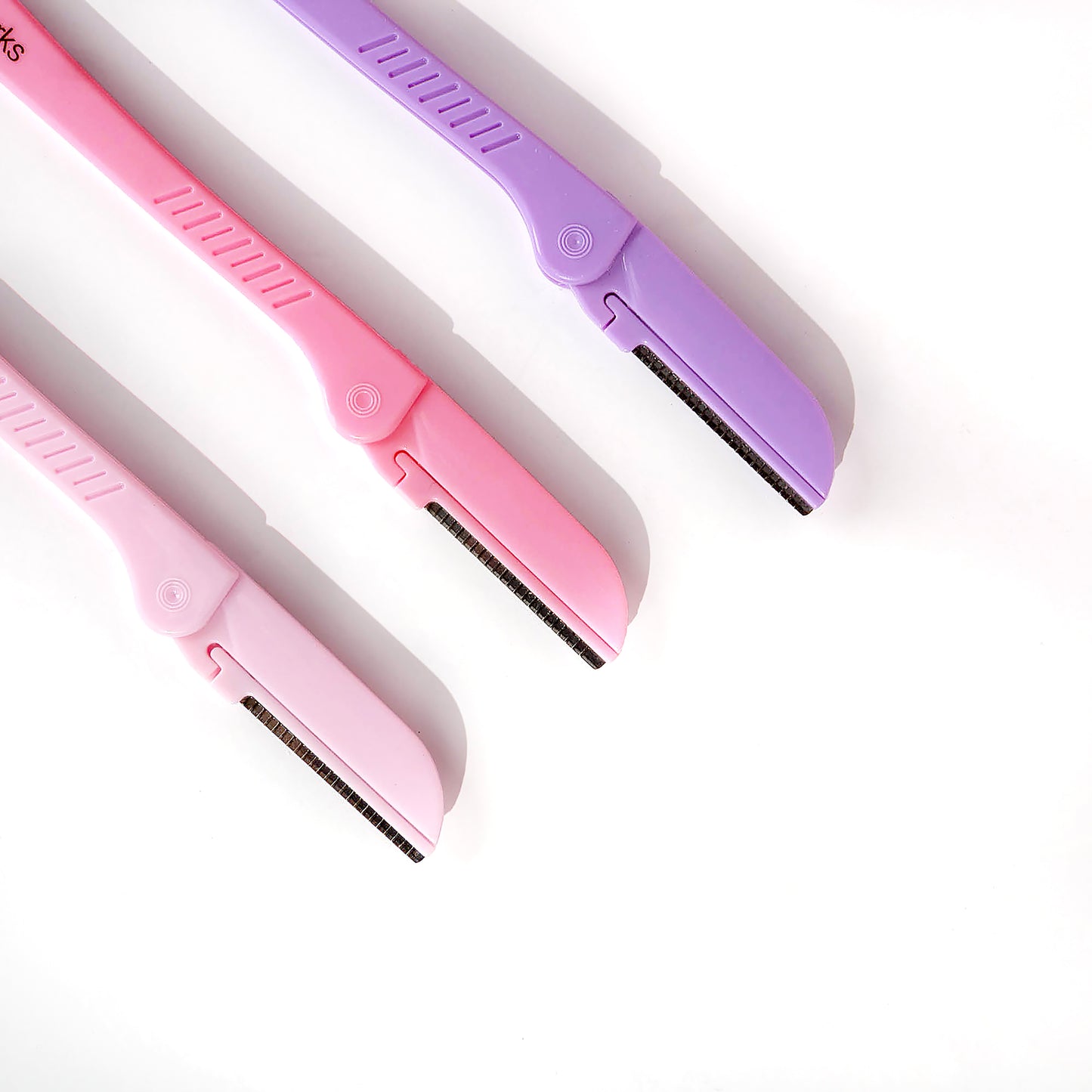 52 56 351 Brushworks Eyebrow Razors - Mixed OOP (3).jpg