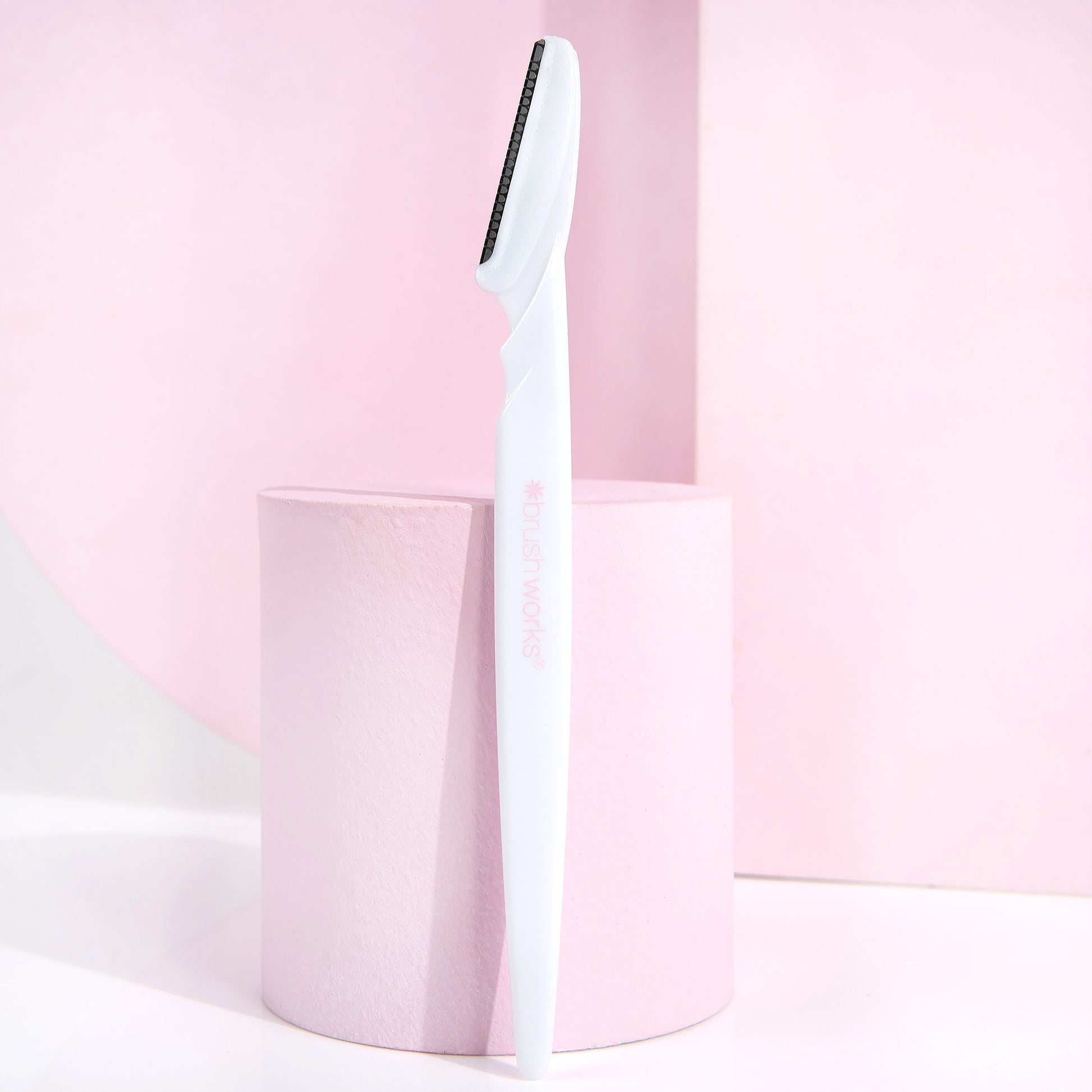 52 56 408 Brushworks Angled Dermaplaners OOP (2).jpg