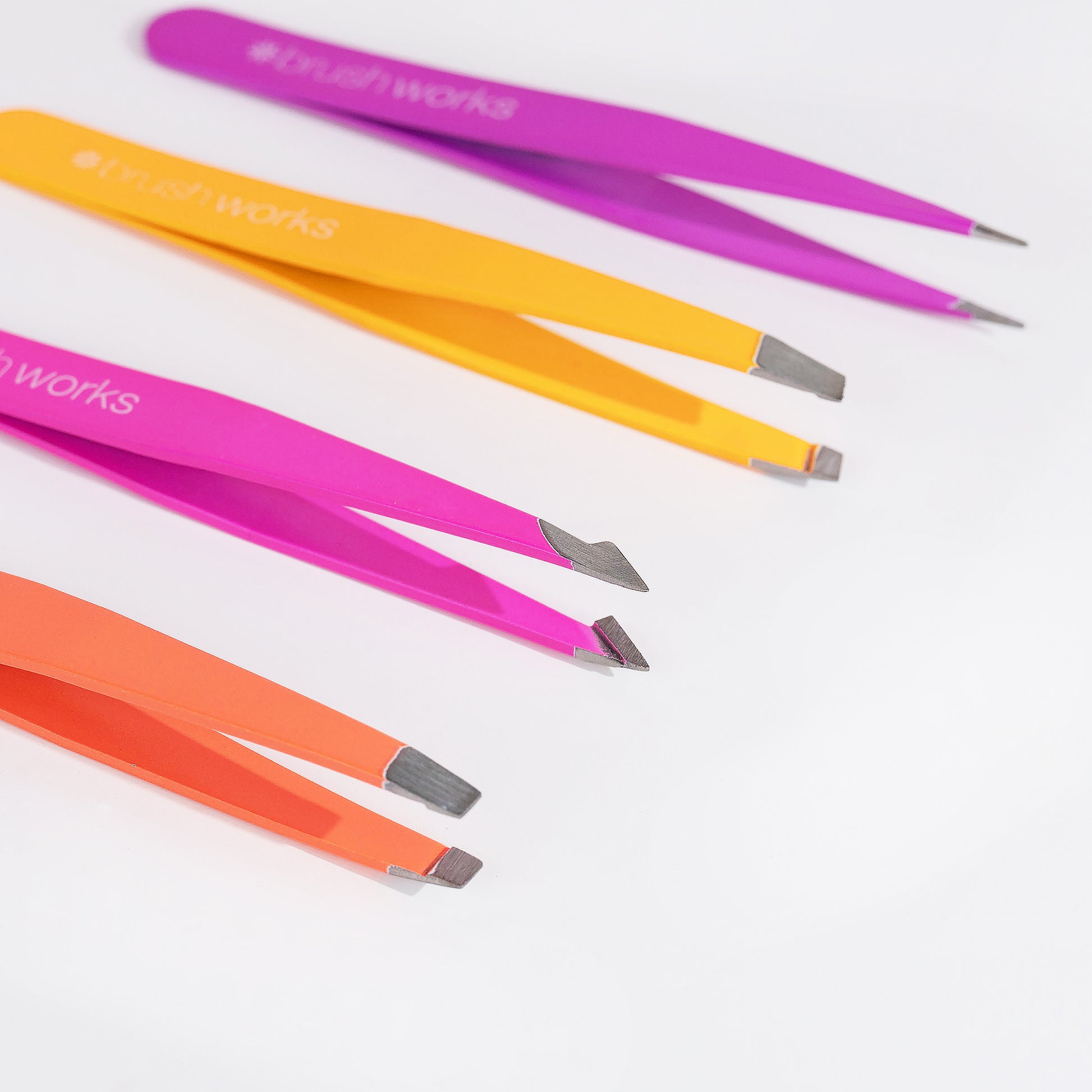 52 56 416  Brushworks Combination Tweezer Set - Brights OOP (2).jpg