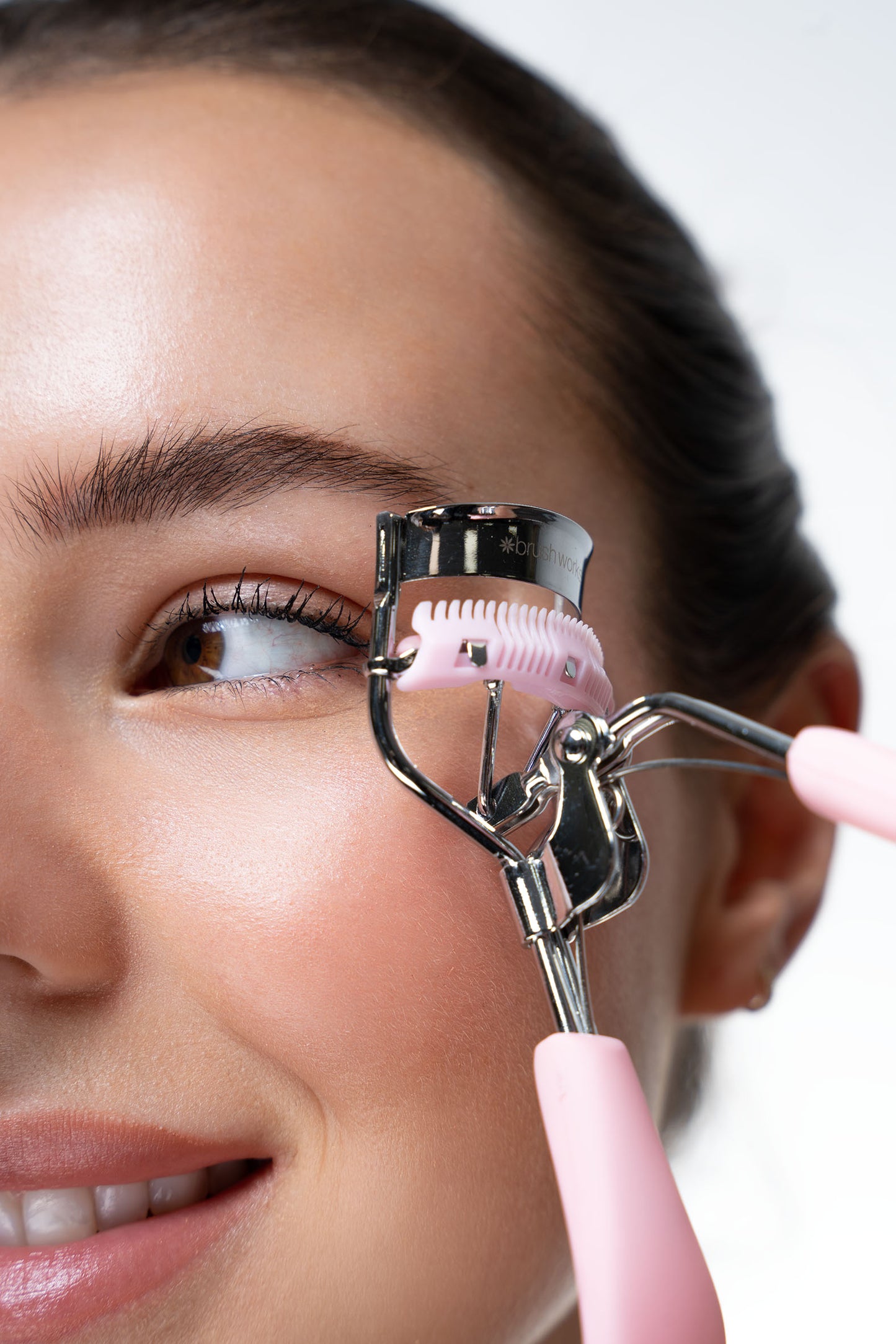 52 56 458 Brushworks Pro Lash Curler with Comb MS (2).jpg
