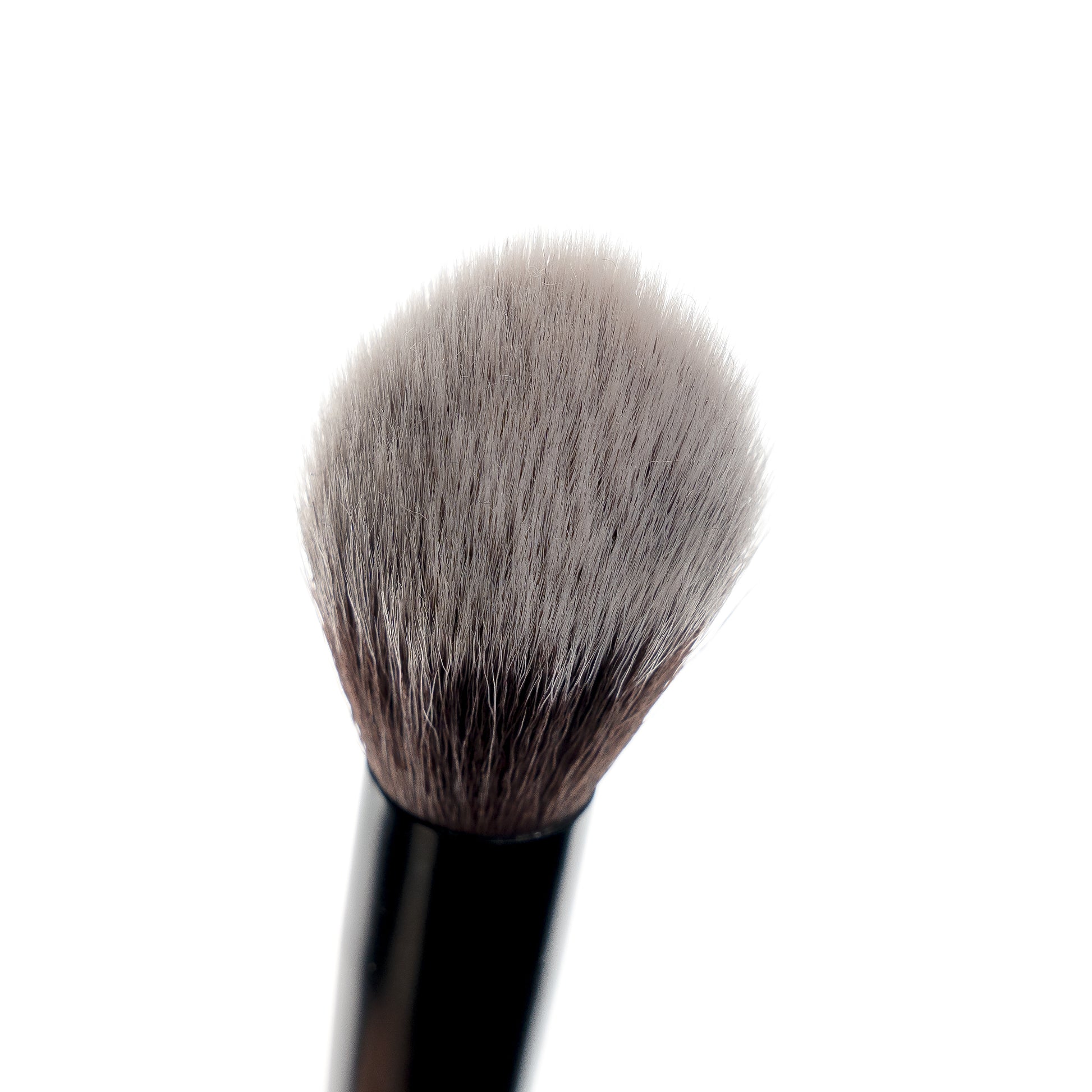 52 56 471 Brushworks No. 13 Highlight Brush OOP (1).jpg
