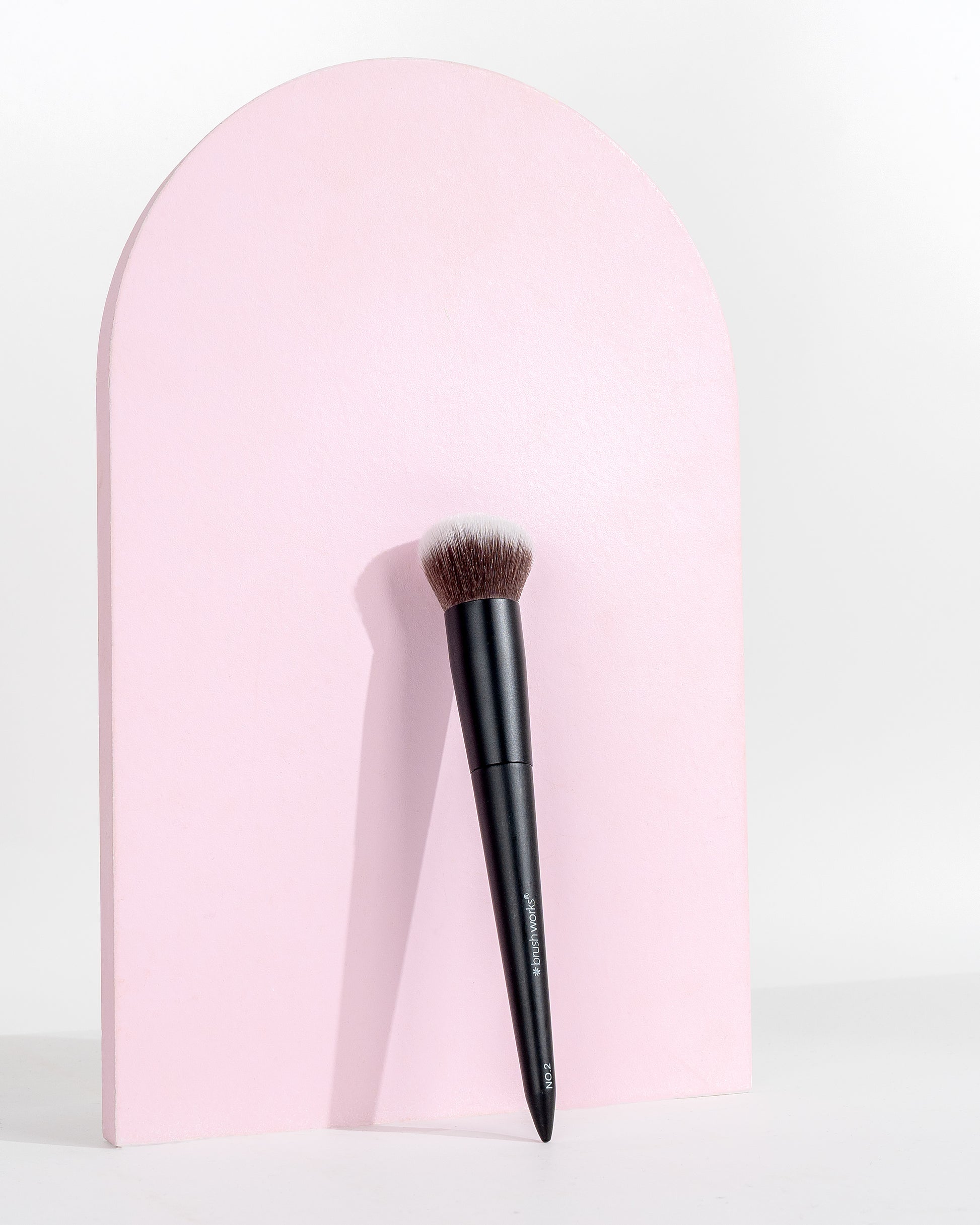 52 56 472 Brushworks No. 2 Buffing Foundation Brush OOP (3).jpg