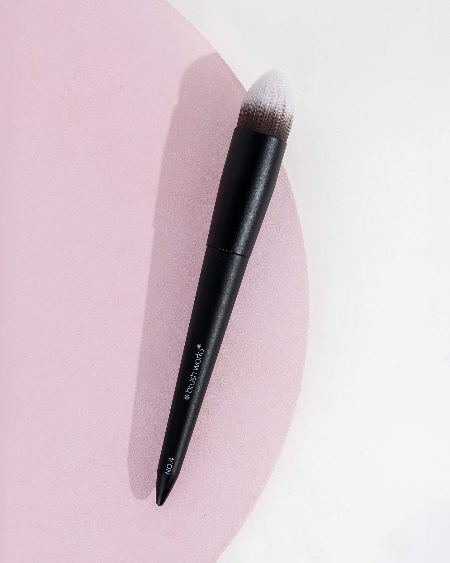 52 56 493 Brushworks No. 4 Tapered Precision Buffing Brush OOP (2).jpg