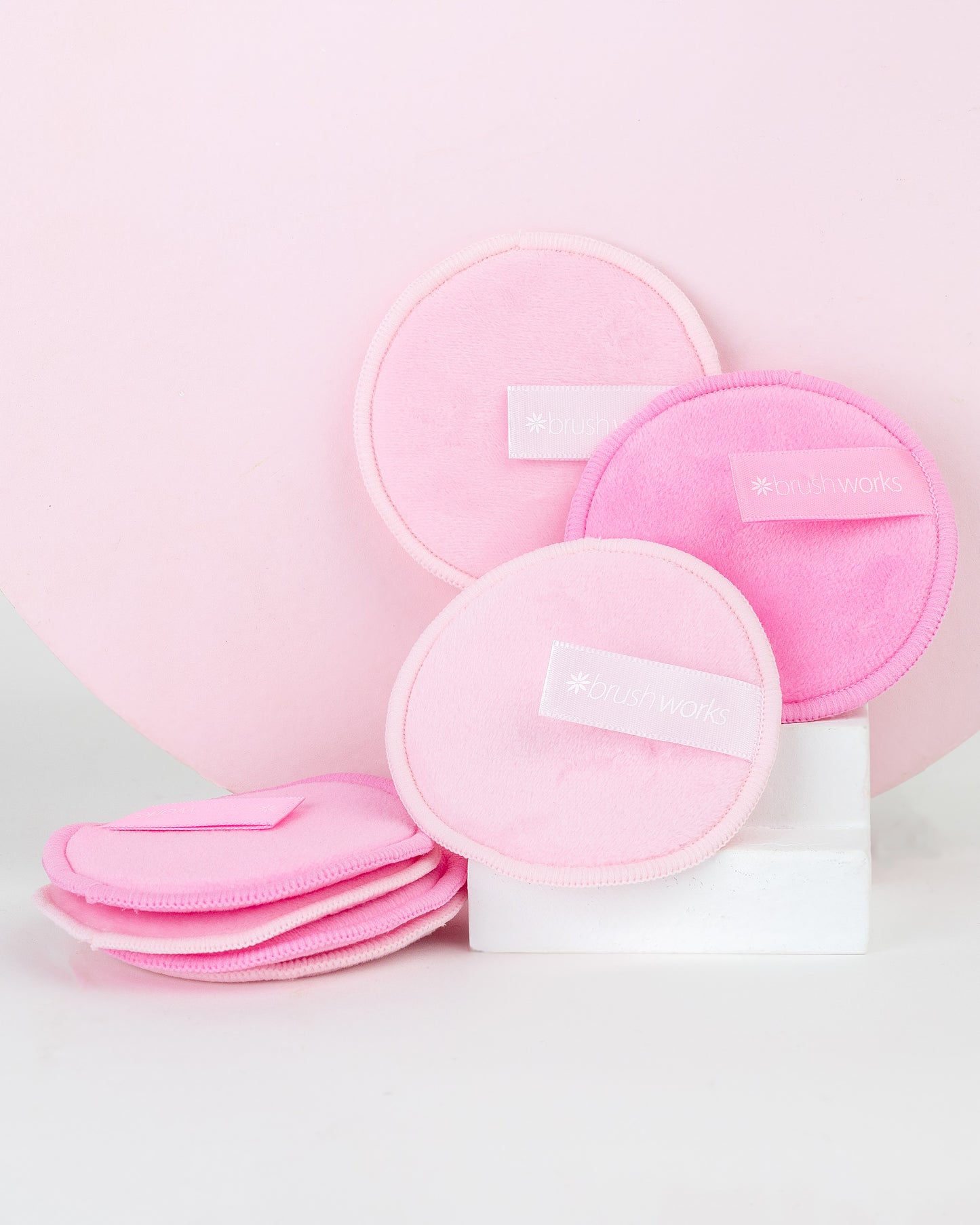 52 56 500 Brushworks Reusable Microfibre Cleansing Pads OOP (2).jpg