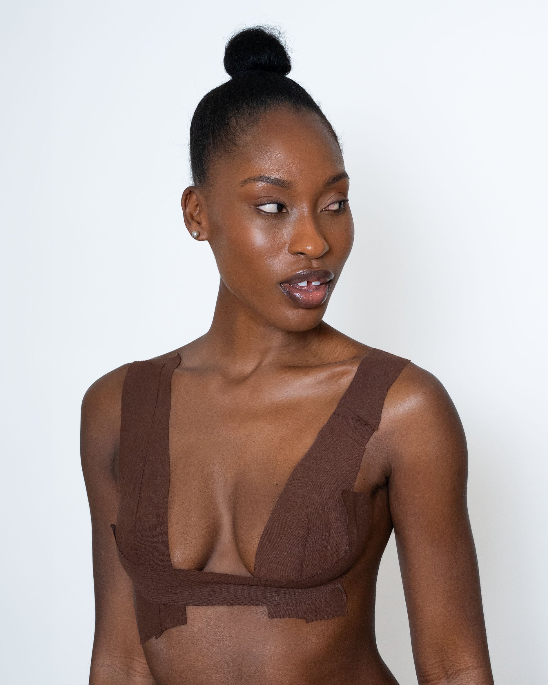 52 56 512 Brushworks Body Tape Shade 6.0- Espresso MS (3).jpg