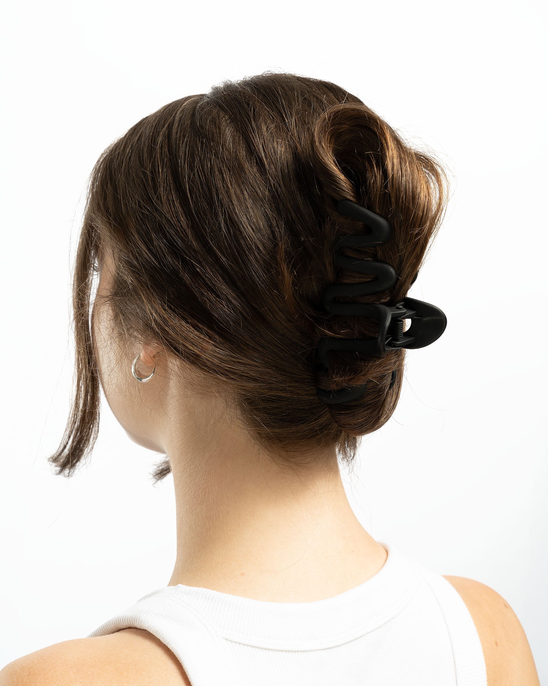 52 56 537 Brushworks Wave Claw Clips MS (2).jpg