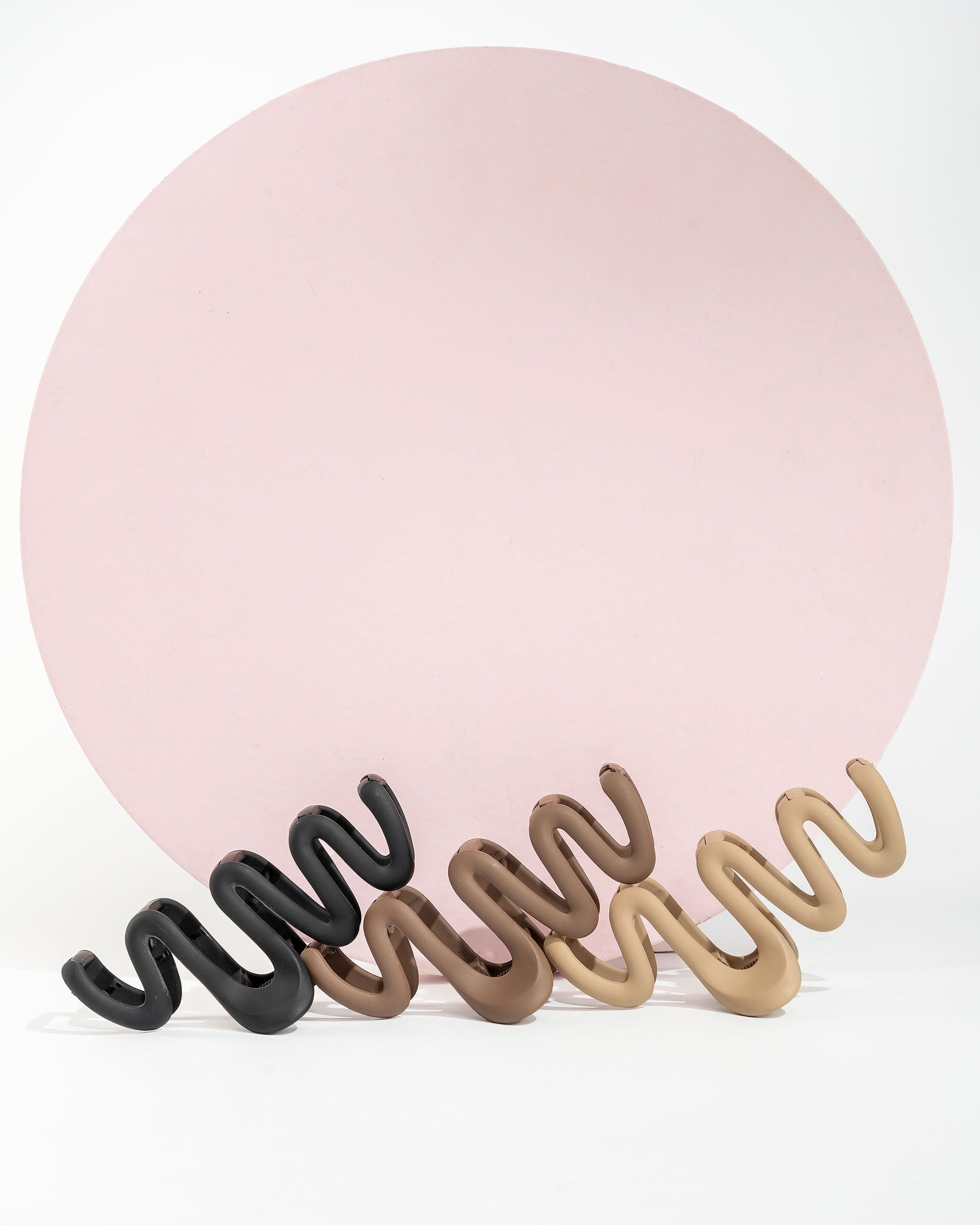 52 56 537 Brushworks Wave Claw Clips OOP (2).jpg