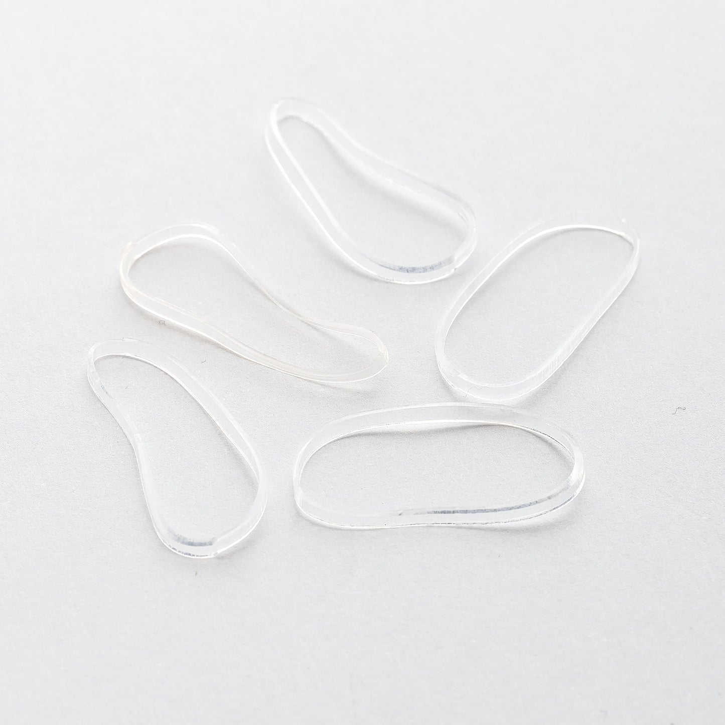 52 56 543 Brushworks Clear Flexi Elastic Hair Bands - 100 Pack OOP (2).jpg