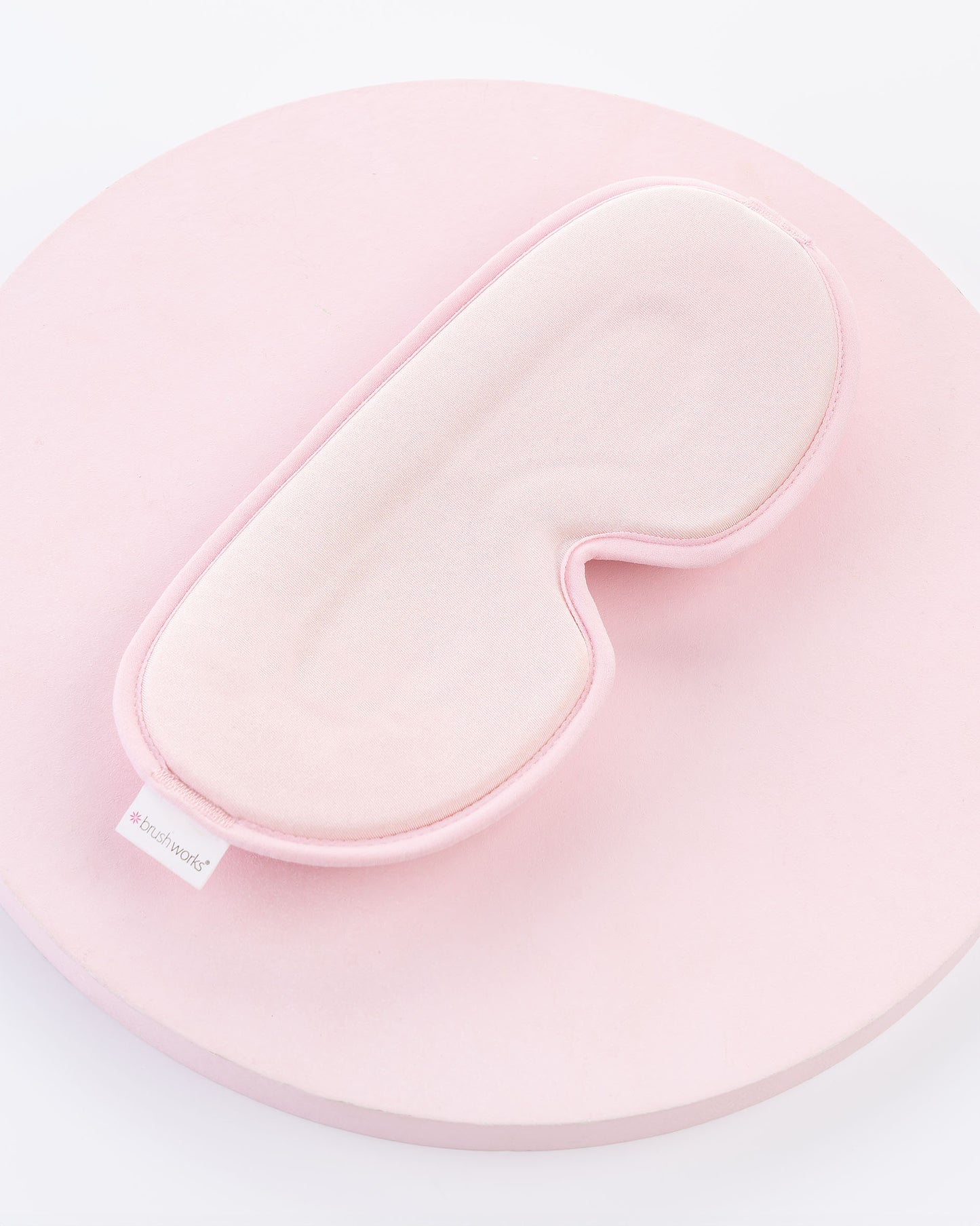52 56 544 Brushworks 3D Eyelash Protector Sleep Mask OOP (2).jpg