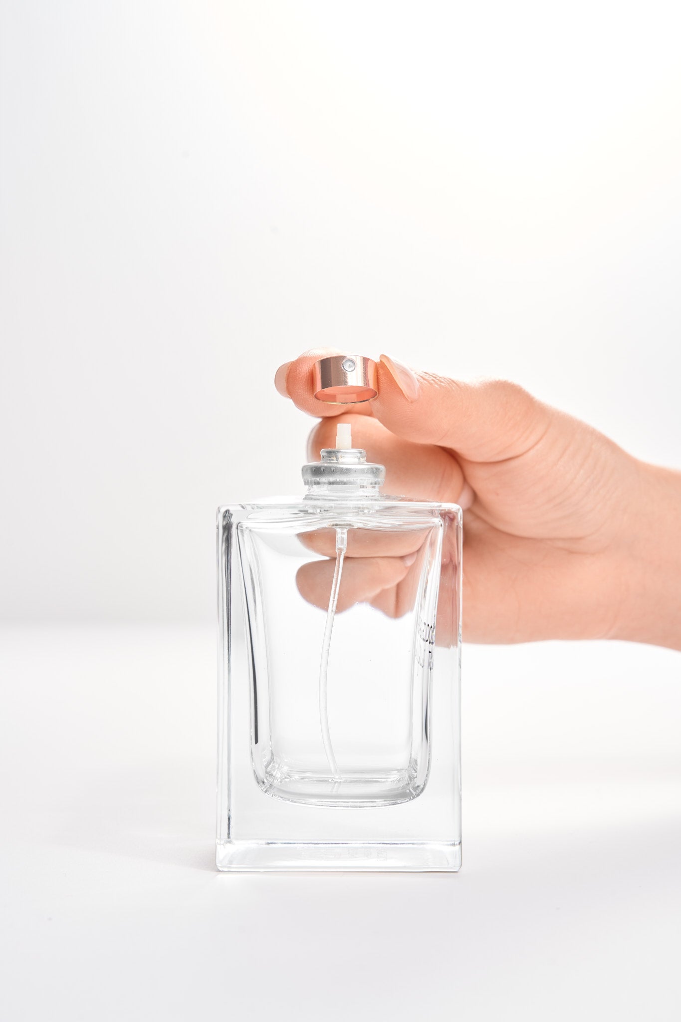52 56 546 Brushworks Luxury Perfume Atomiser OOP (5).jpg