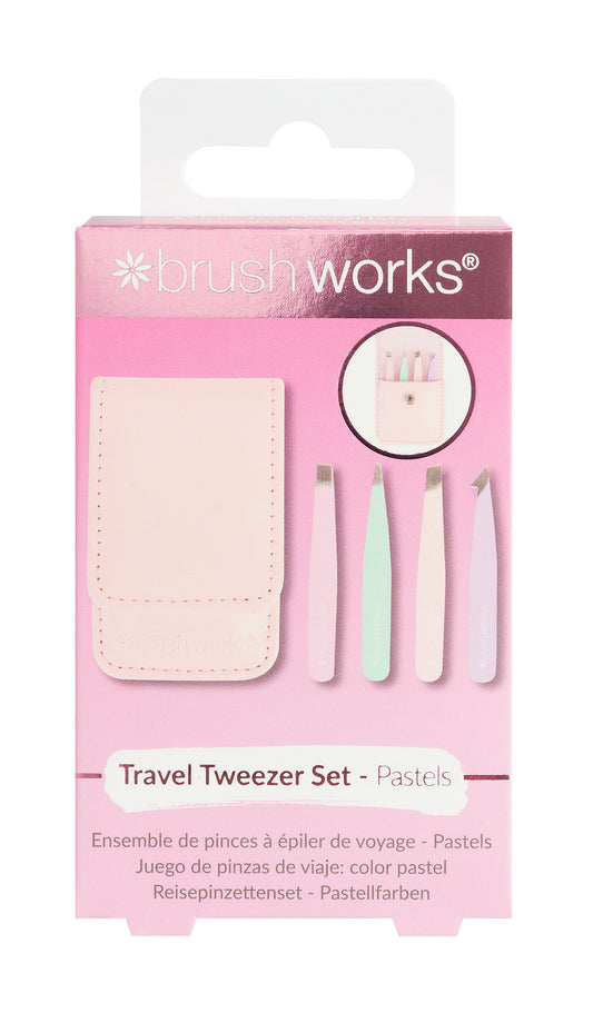 52 56 550 Brushworks Travel Tweezer Set FOP.jpg