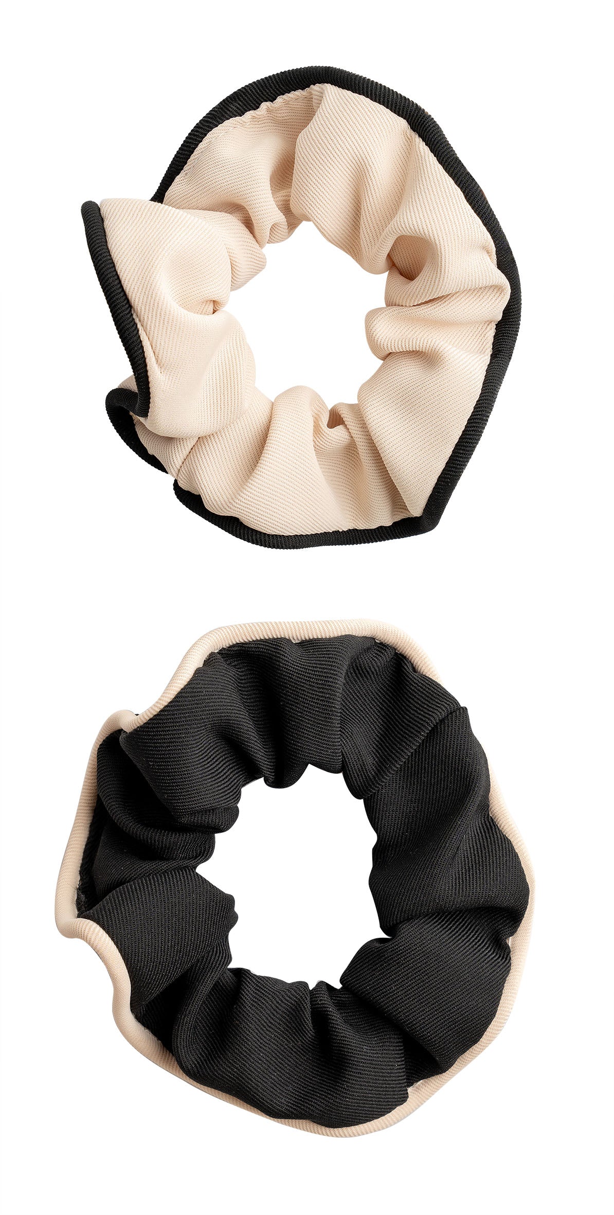 52 56 552 Brushworks Black & White Contrast Scrunchies OOP.jpg