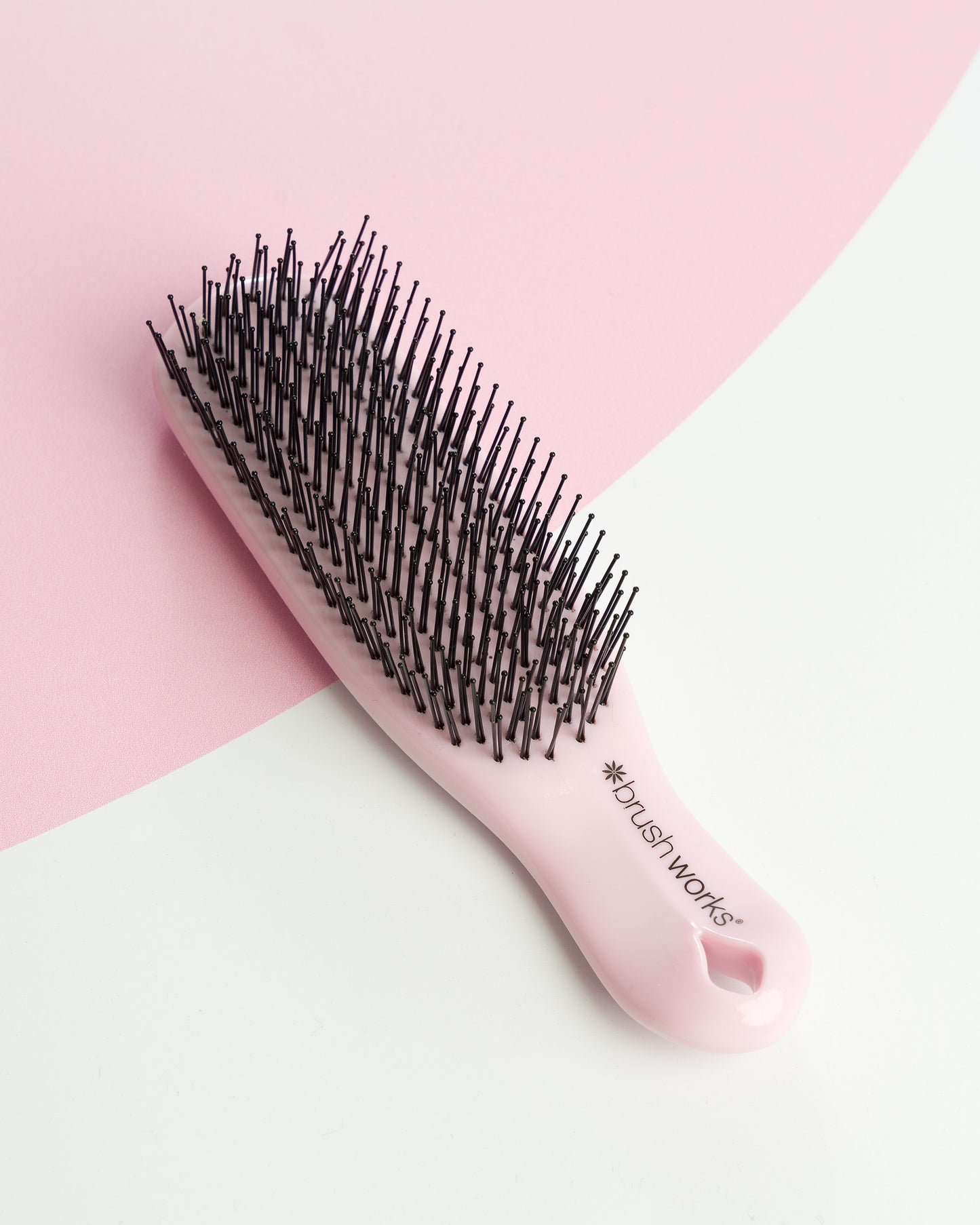 52 56 557 Brushworks Easyglide Detangling Brush OOP (2).jpg