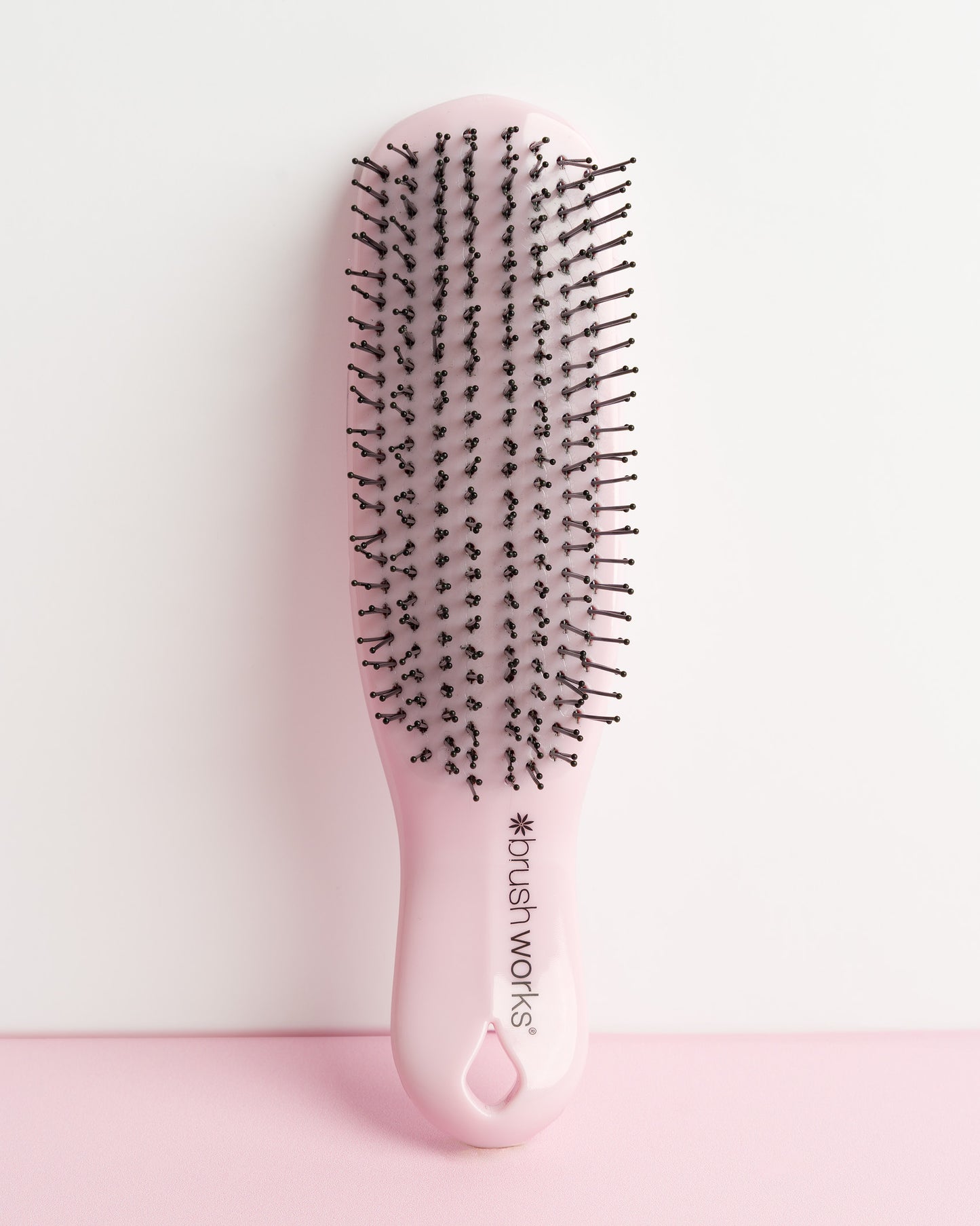 52 56 557 Brushworks Easyglide Detangling Brush OOP (3).jpg