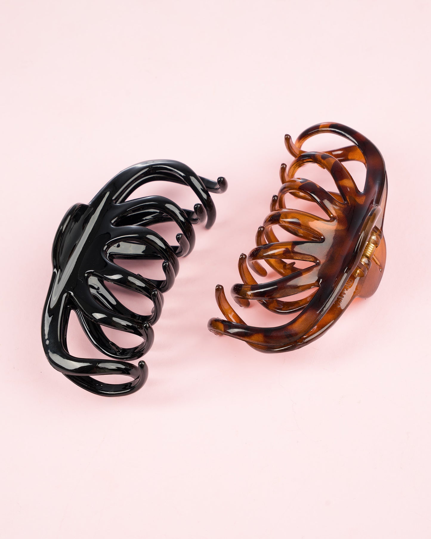 52 56 564 Brushworks Octopus Claw Clips OOP(2).jpg