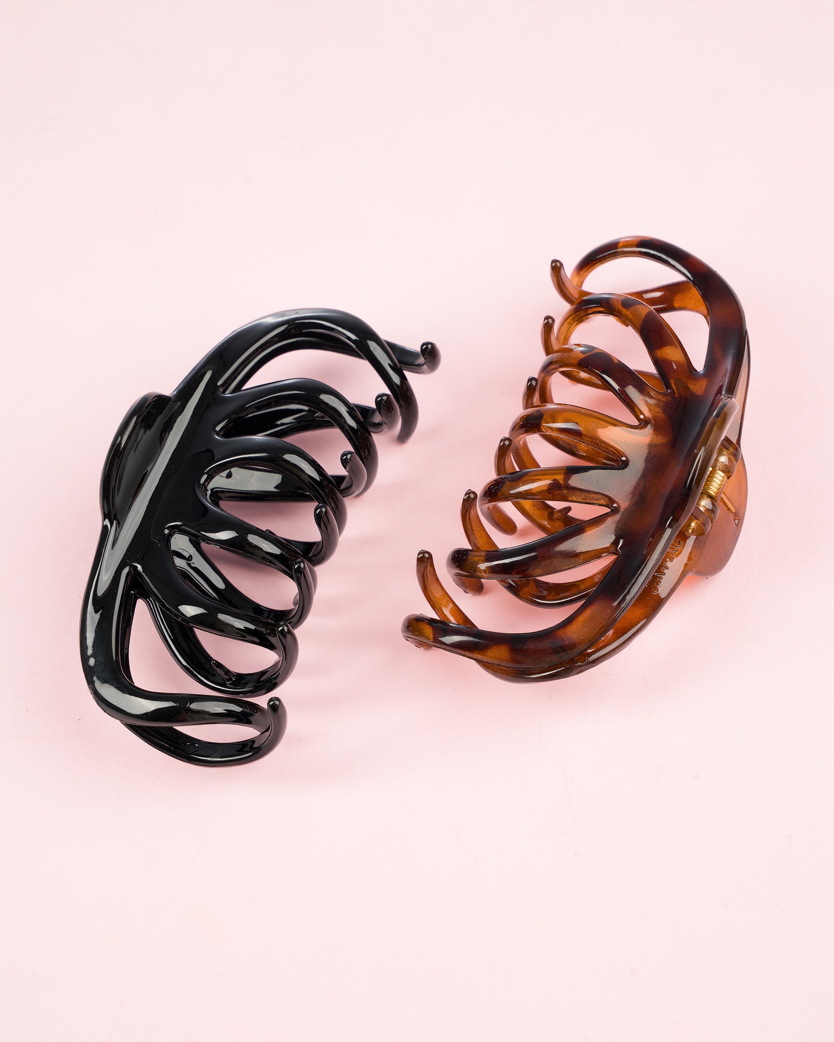 52 56 564 Brushworks Octopus Claw Clips OOP(2).jpg