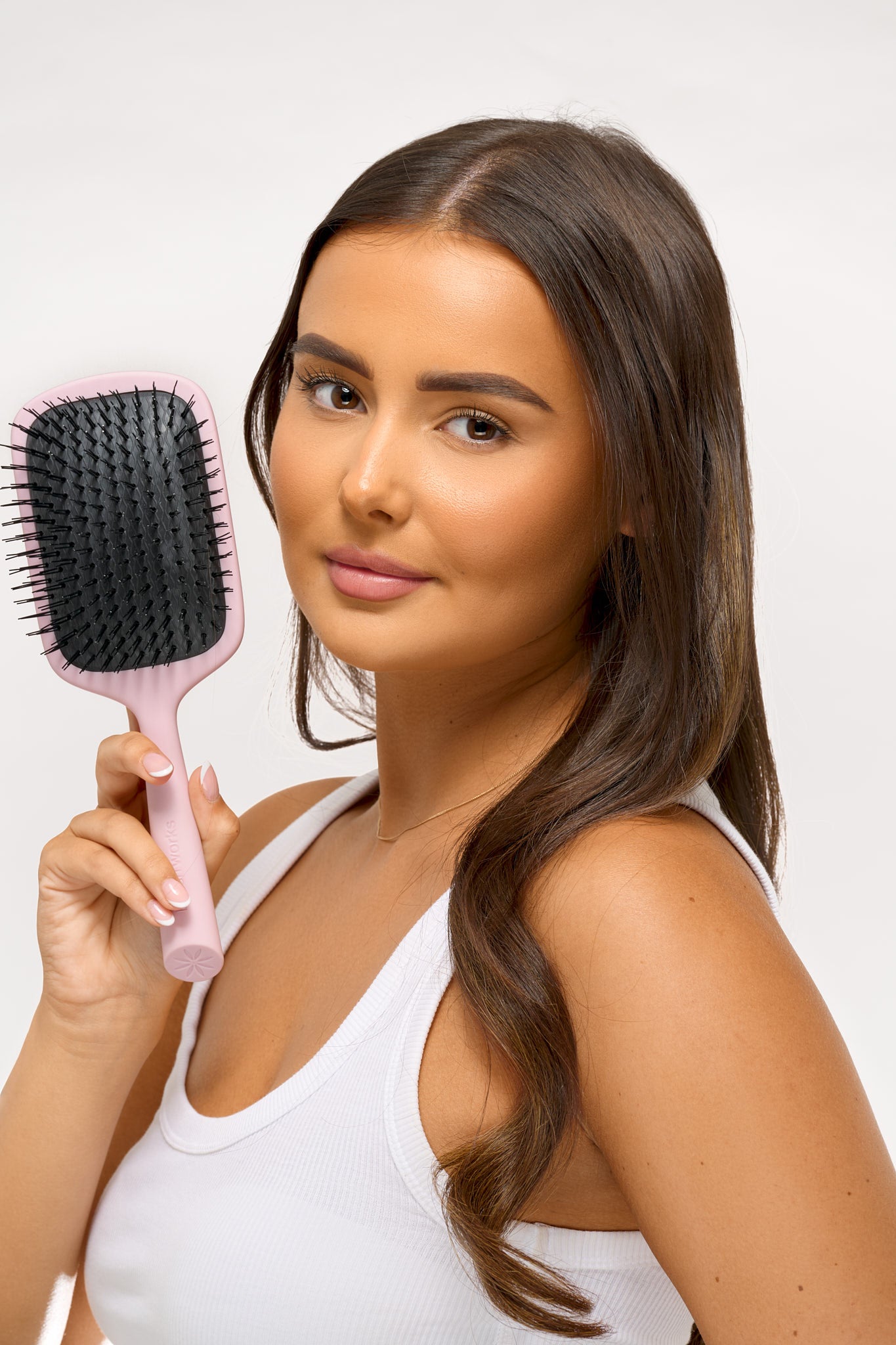 52 56 566 Brushworks Smoothing Paddle Hair Brush MS.jpg