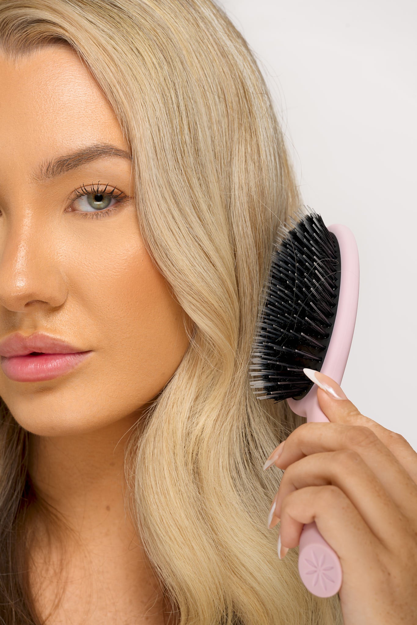 52 56 572 Brushworks Smoothing Mixed Bristle Brush MS (2).jpg