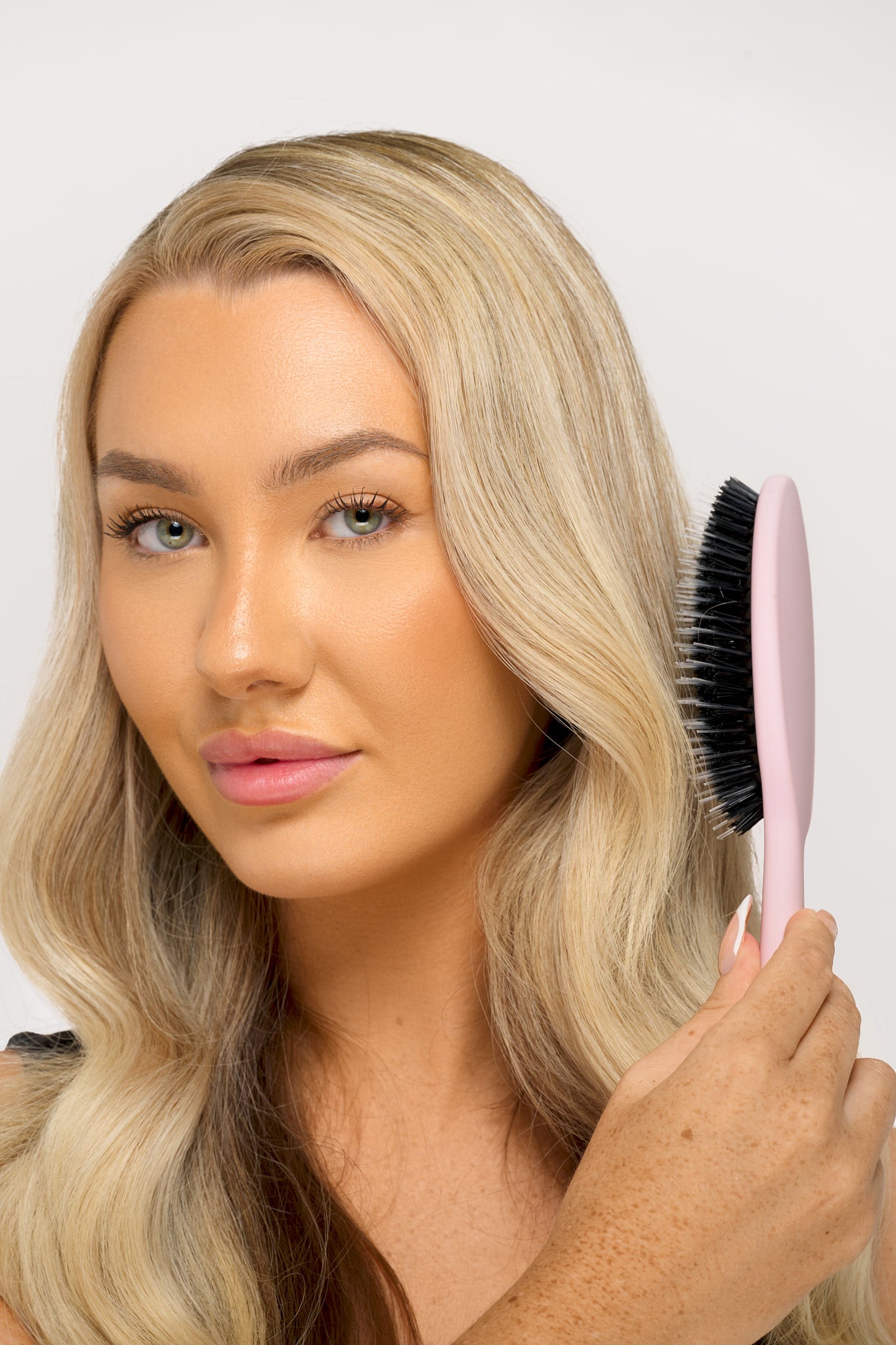 52 56 572 Brushworks Smoothing Mixed Bristle Brush MS (3).jpg