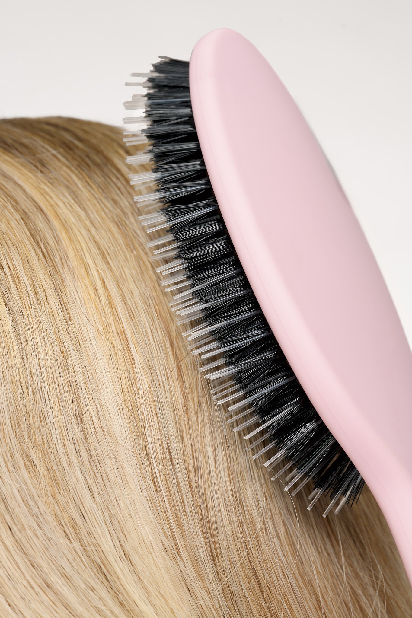 52 56 572 Brushworks Smoothing Mixed Bristle Brush MS (4).jpg