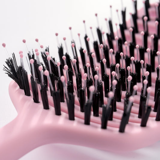 52 56 573 Brushworks Vented Bristle Hair Brush OOP (3).jpg