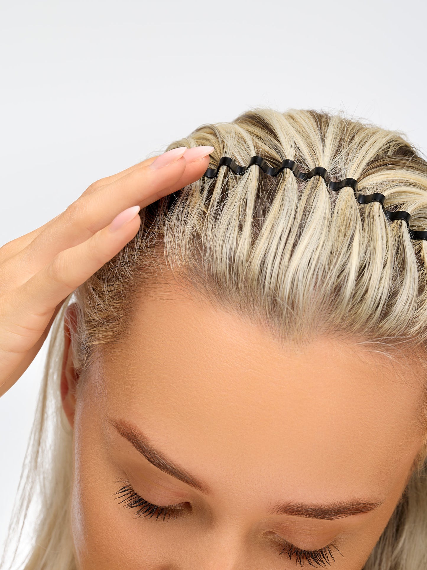52 56 603 Brushworks Flexi Zig Zag Headbands MS (5).jpg