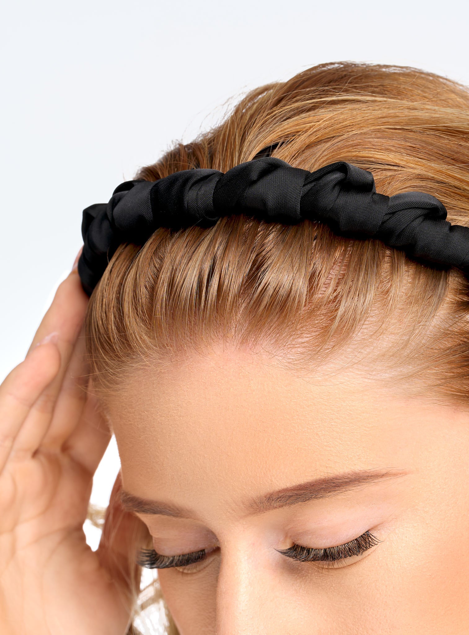 52 56 612 Brushworks Ribbon Zig Zag Headbands MS (5).jpg